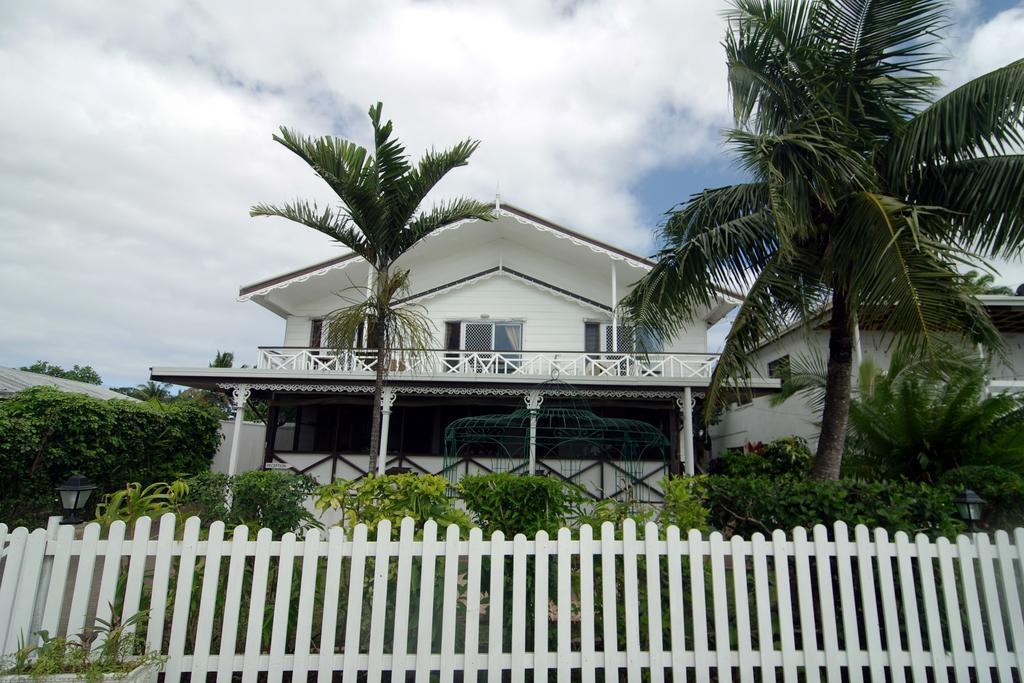 Seaview Lodge And Restaurant Nuku'alofa Buitenkant foto