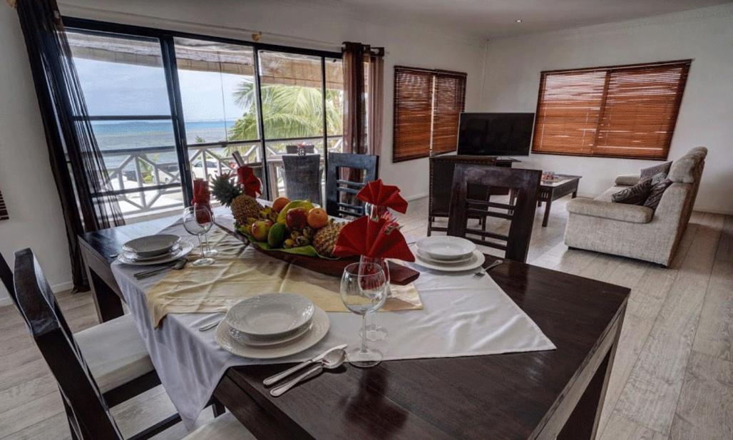 Seaview Lodge And Restaurant Nuku'alofa Buitenkant foto